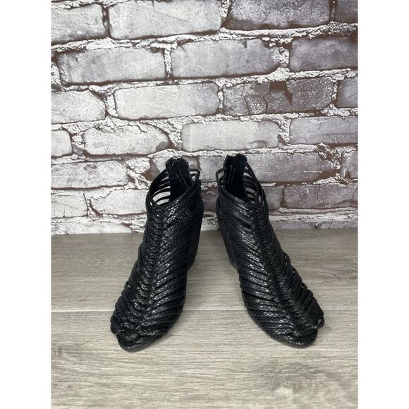 JEFFREY CAMPBELL Ibiza Last Strappy Open Toe Wedge Heel Black Leather Size 5M US - Picture 2 of 16